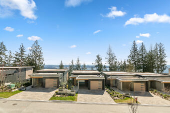 #209 – 3963 Uplands Way